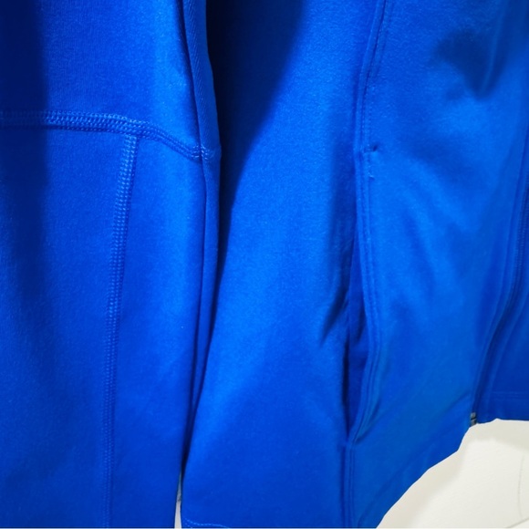 NWT Under Armour Full Zip Fitted Jacket | Size Large - Picture 4 of 6